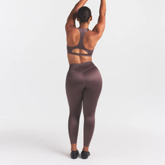 NikeSKIMS SATIN SHINE BONDED WAIST 26" LEGGING | RESIN