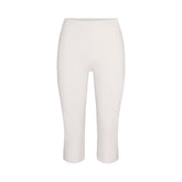 NikeSKIMS MATTE 17" CAPRI LEGGING | IVORY