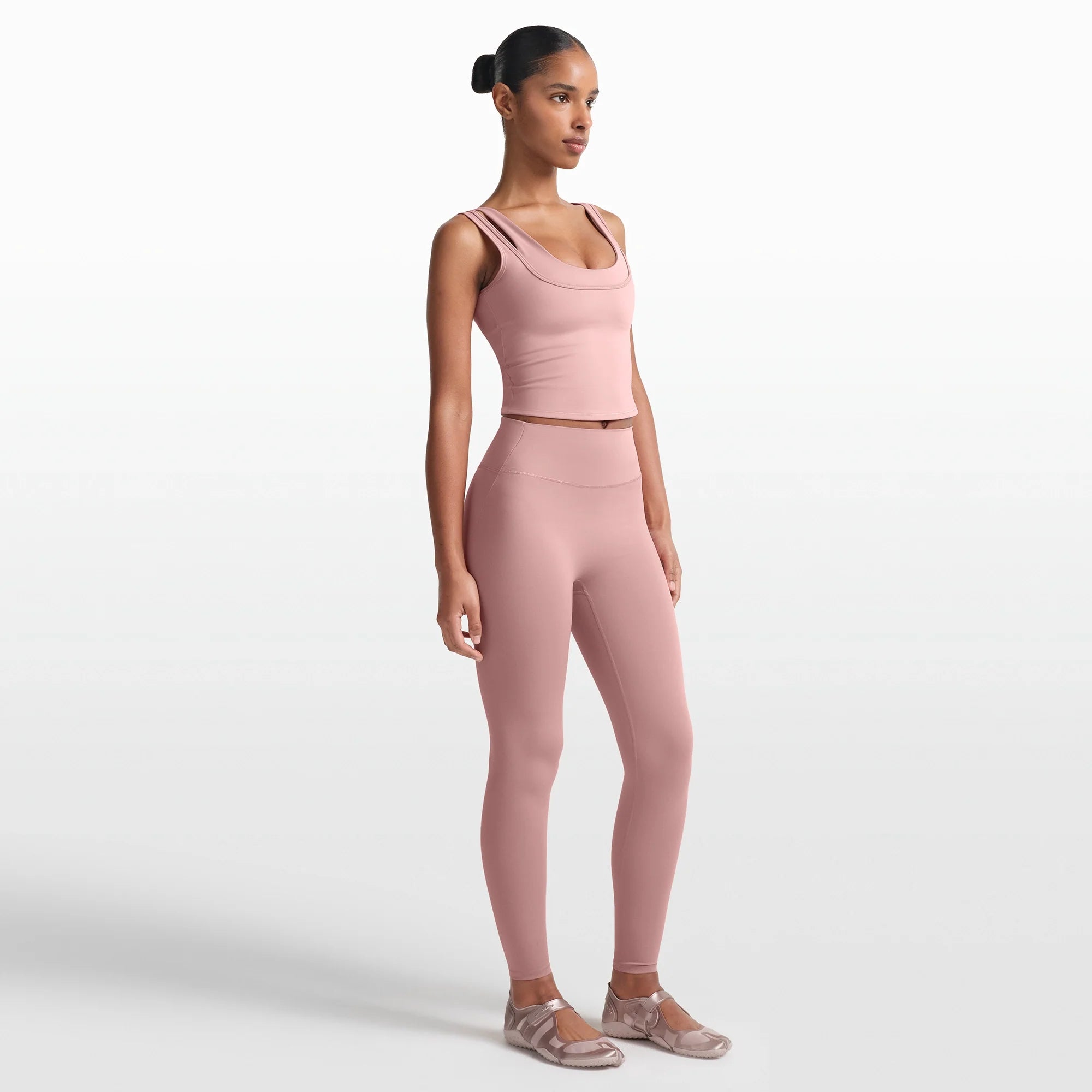 NikeSKIMS MATTE 26" LEGGING | HIMALAYAN