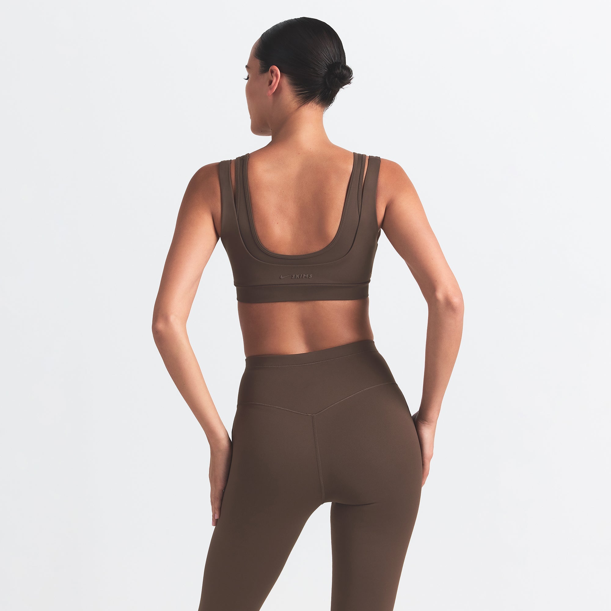 NikeSKIMS MATTE FOOTSIE GRIP LEGGING | DARK SEPIA