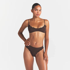 FITS EVERYBODY LACE SCOOP BRALETTE | ESPRESSO