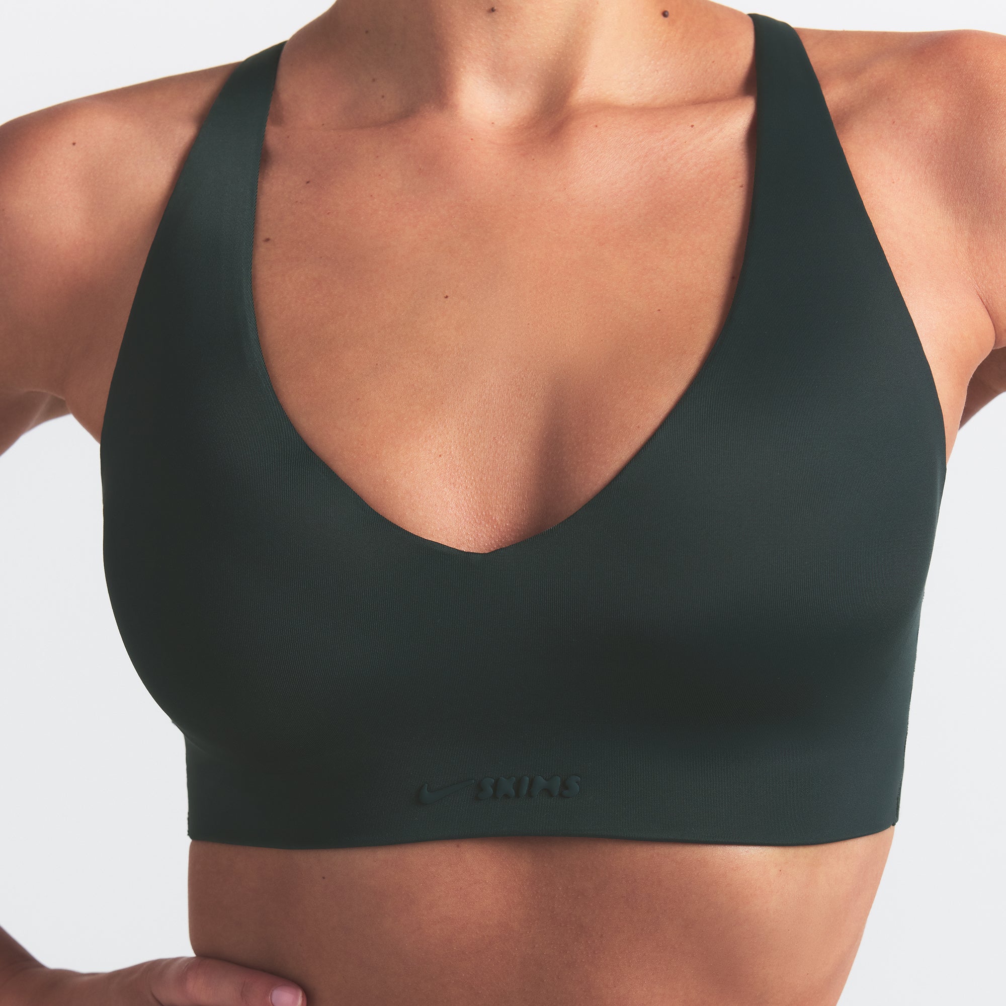 NikeSKIMS SHINE V-NECK BRA | DARK TEAL