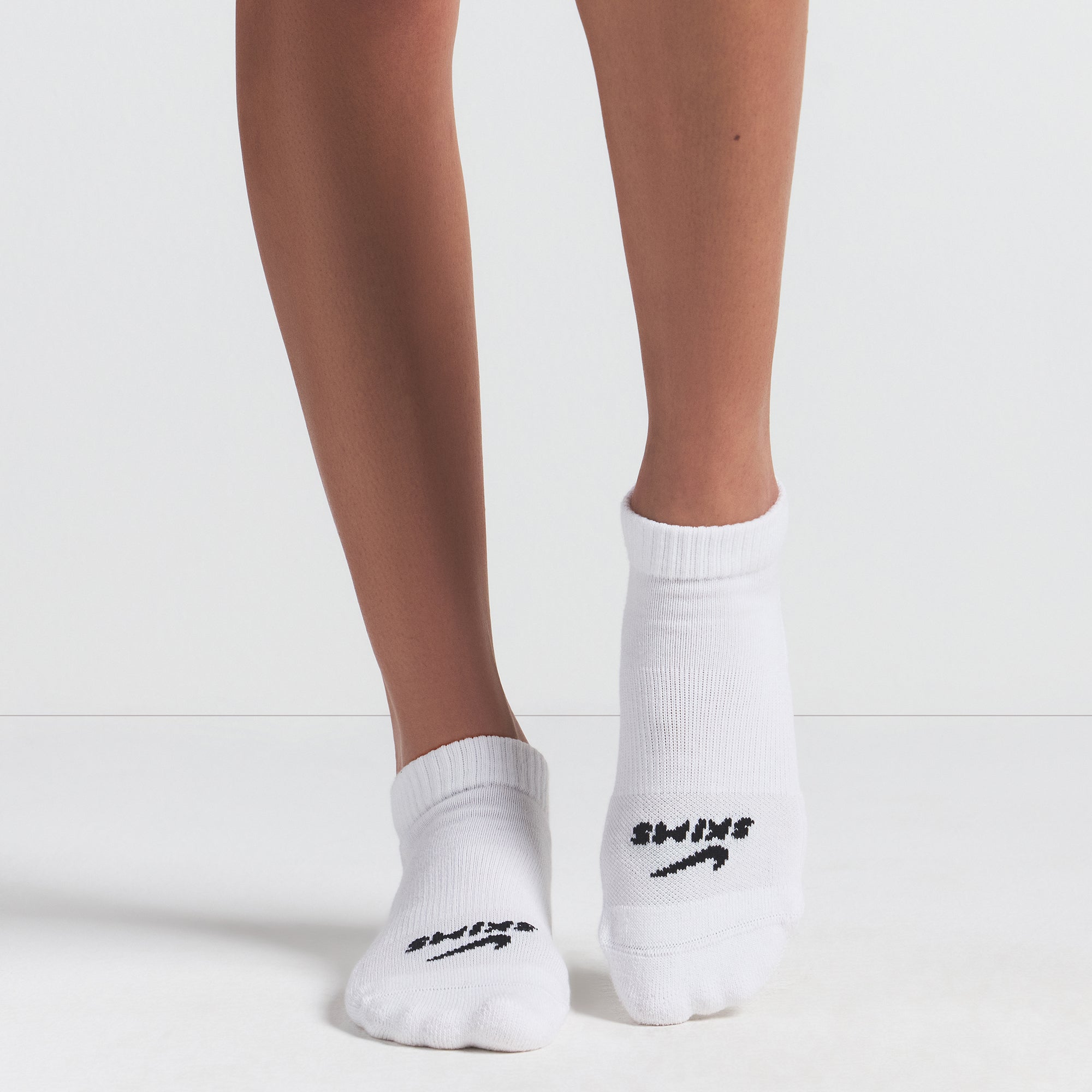 NikeSKIMS ACCESSORIES DRI-FIT™ ANKLE SOCK 3-PACK | SNOW