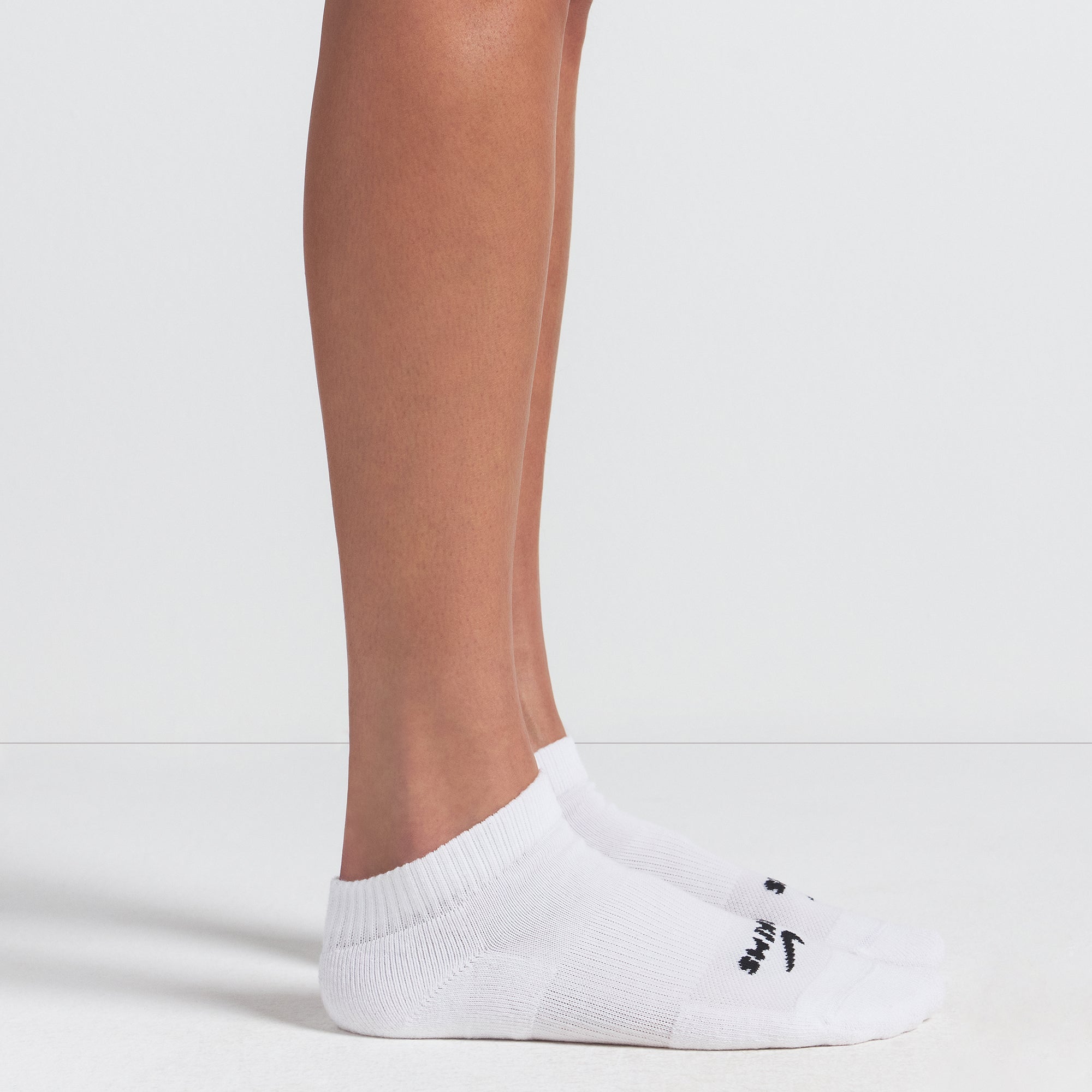 NikeSKIMS ACCESSORIES DRI-FIT™ ANKLE SOCK 3-PACK | SNOW