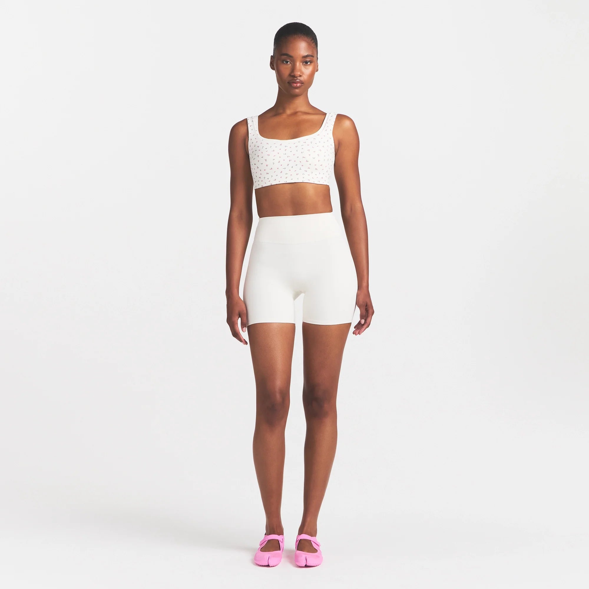 NikeSKIMS MATTE 5" BIKER SHORT | IVORY