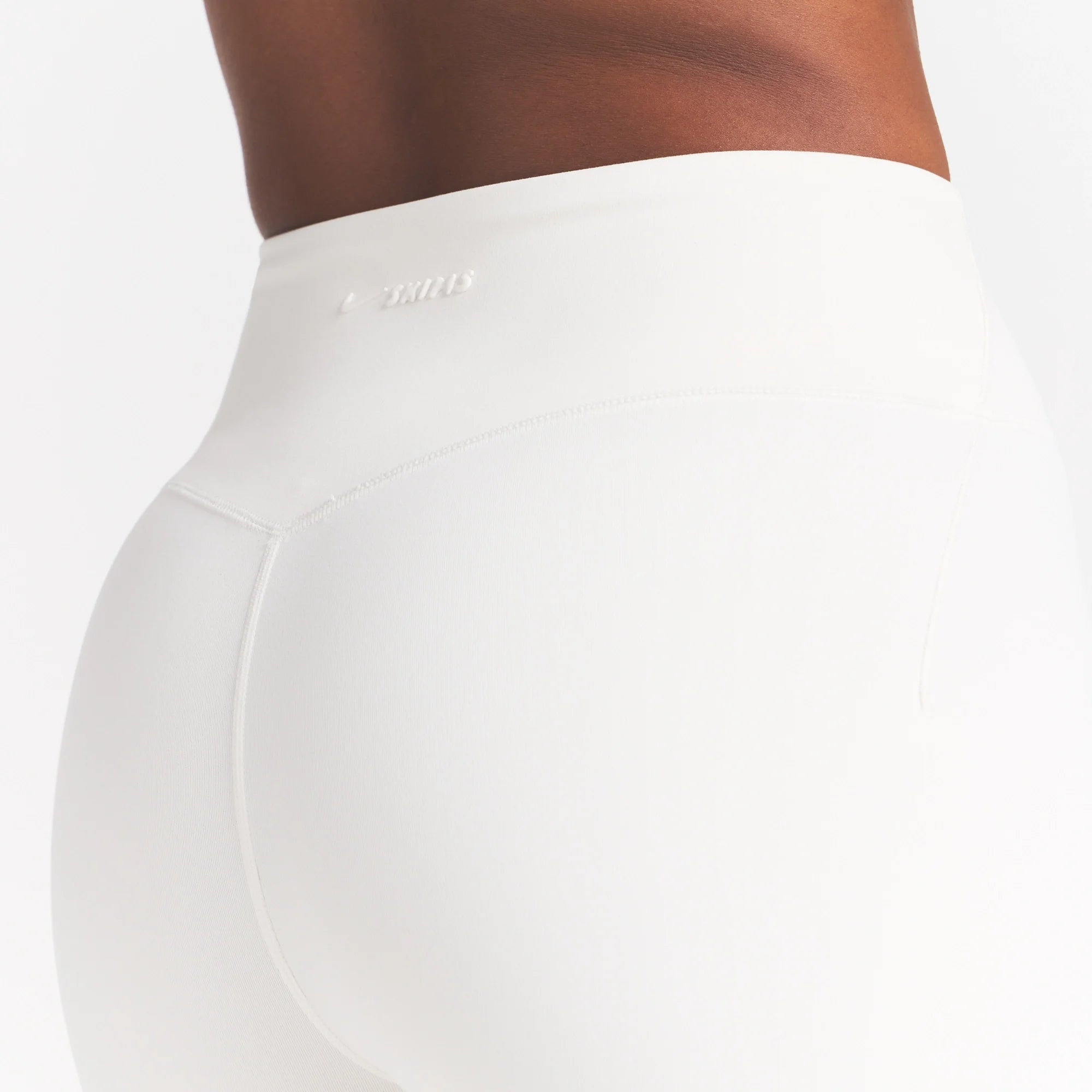 NikeSKIMS MATTE 5" BIKER SHORT | IVORY