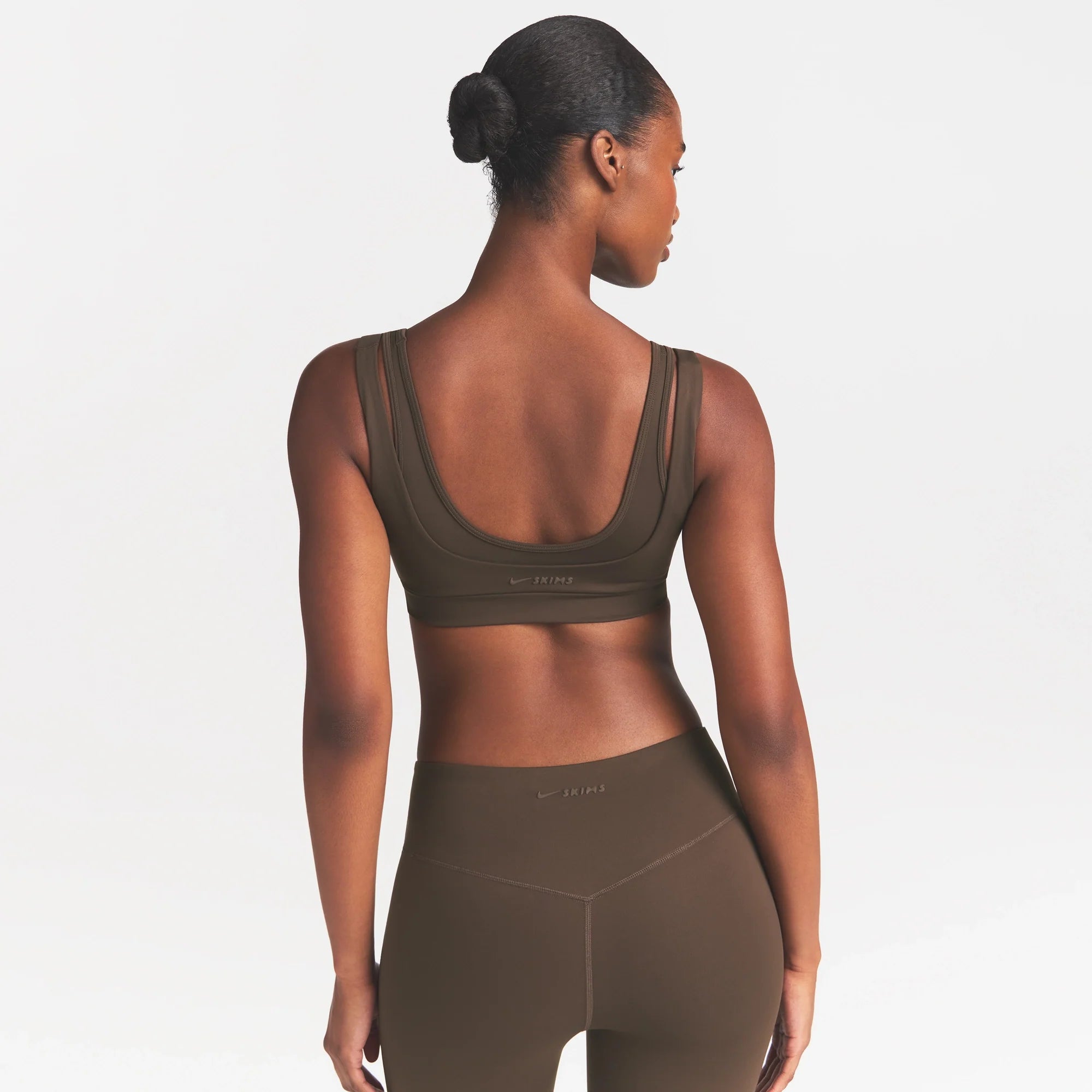NikeSKIMS MATTE DOUBLE STRAP SCOOP BRA | DARK SEPIA