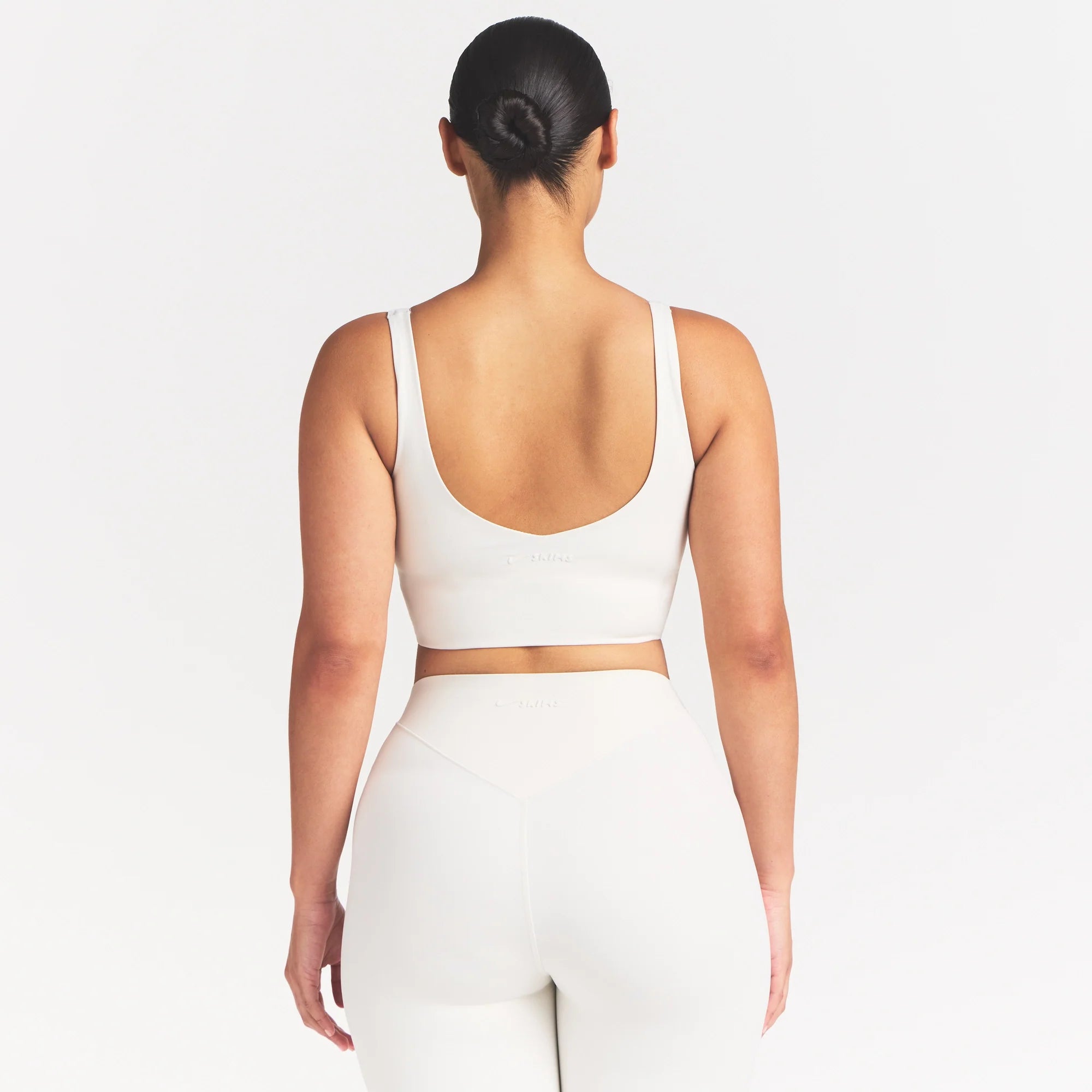 NikeSKIMS MATTE V-NECK BRA TOP | IVORY