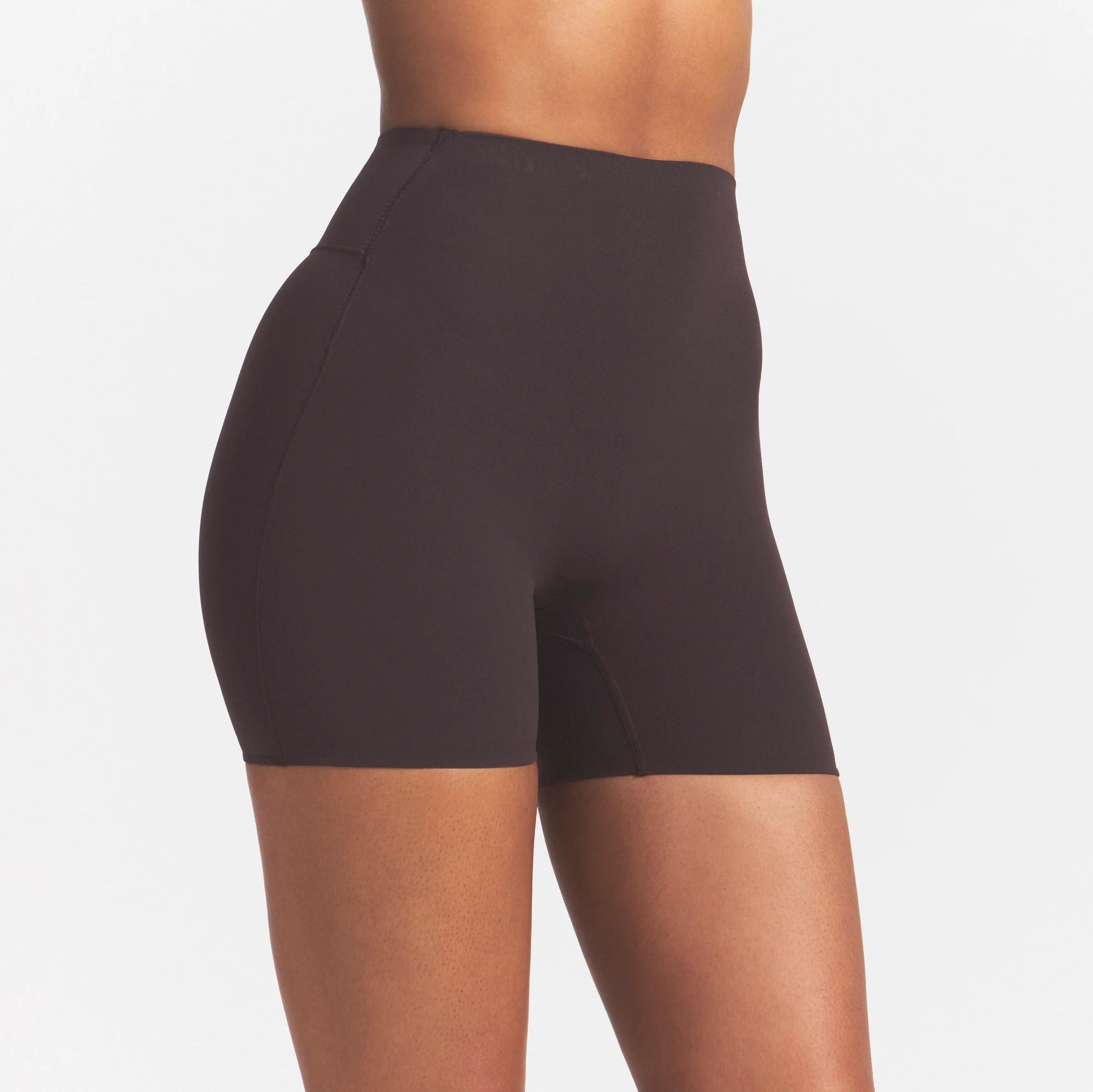NikeSKIMS STUDIO STRETCH 5" BIKER SHORT | DARK ROAST
