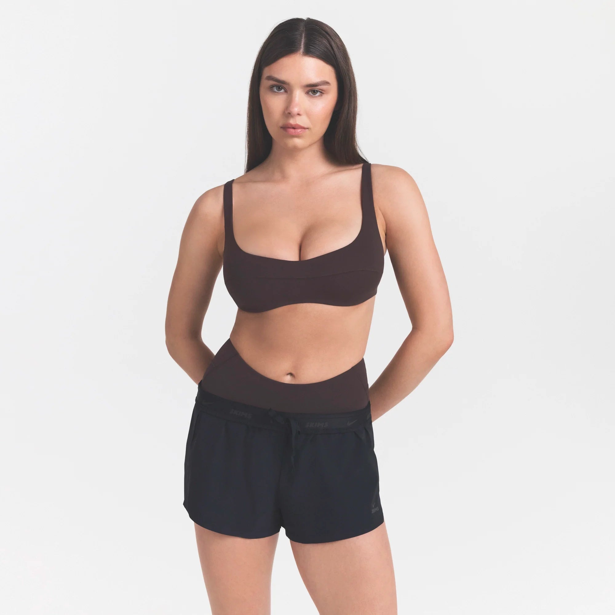 NikeSKIMS STUDIO STRETCH SEAM FRONT MICRO BRA | DARK ROAST