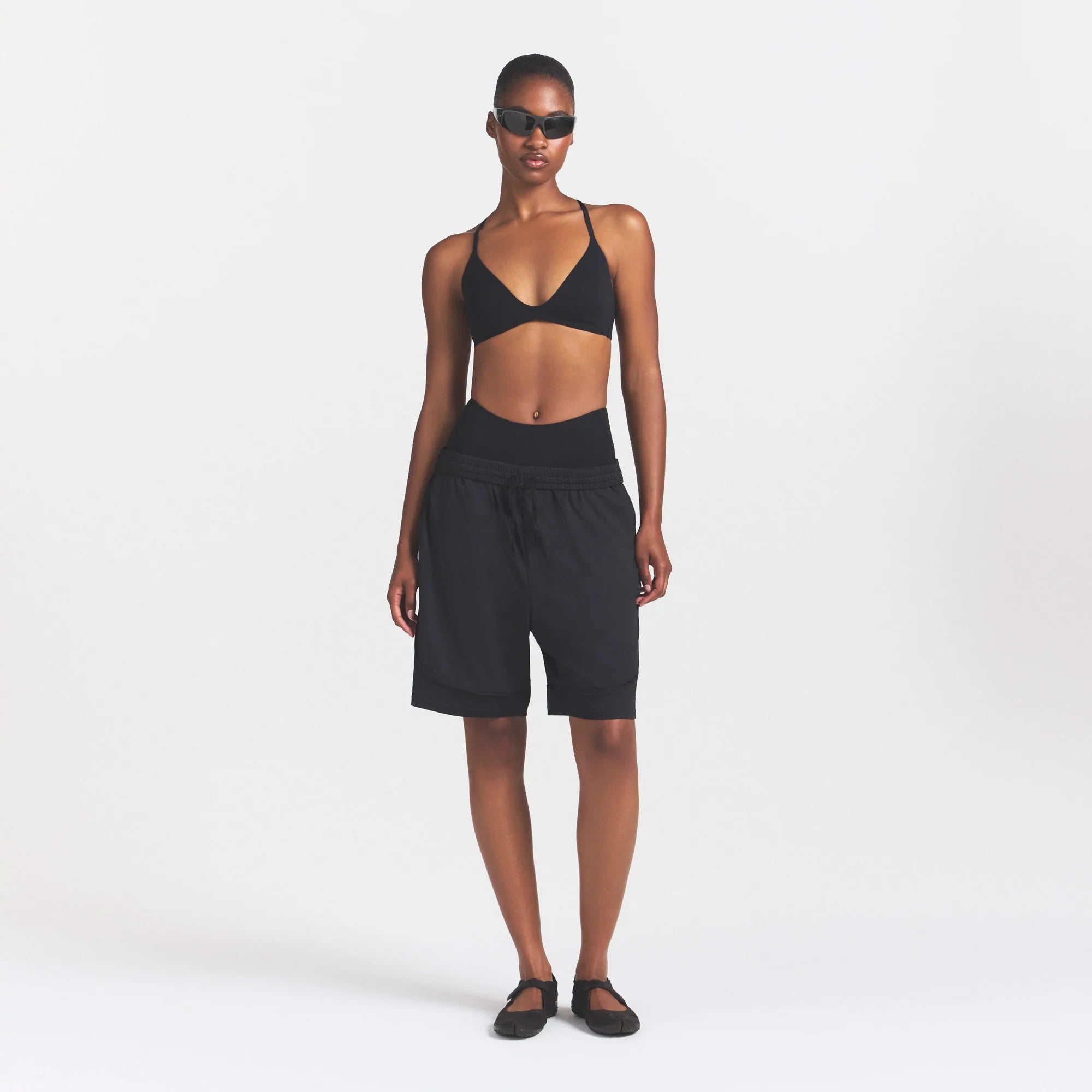 NikeSKIMS AIRY DRI-FIT™ RELAXED SHORT | OBSIDIAN