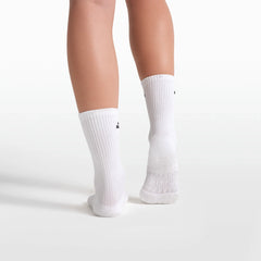 NikeSKIMS ACCESSORIES DRI-FIT™ PILATES GRIP CREW SOCK | SNOW