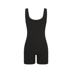 NikeSKIMS RIBBED SEAMLESS SCOOP 5" ONE PIECE | OBSIDIAN