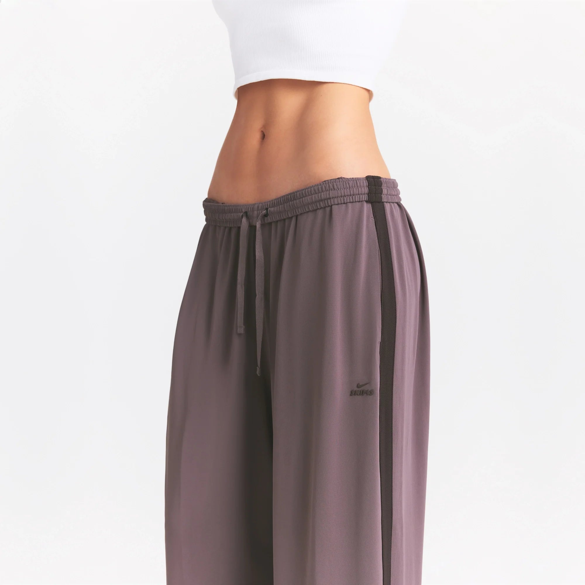 NikeSKIMS STRETCH KNIT WIDE LEG PANT | RESIN