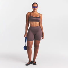 NikeSKIMS SATIN SHINE SCOOP CAMI BRA | RESIN