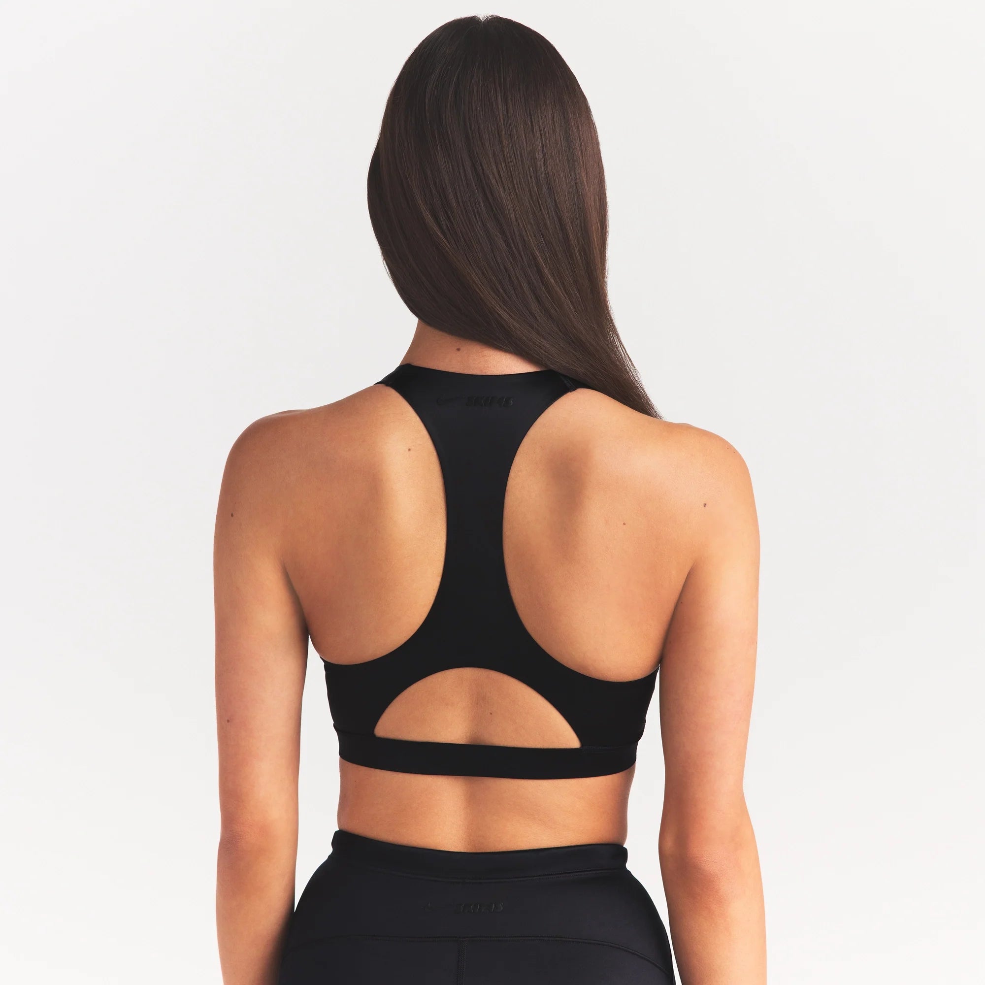 NikeSKIMS SATIN SHINE RACERBACK BRA | OBSIDIAN