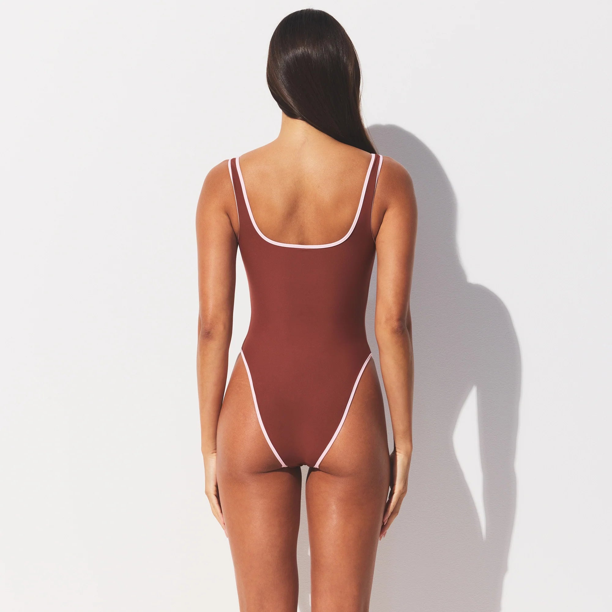 SIGNATURE SWIM SNAP FRONT ONE PIECE | HENNA CONTRAST
