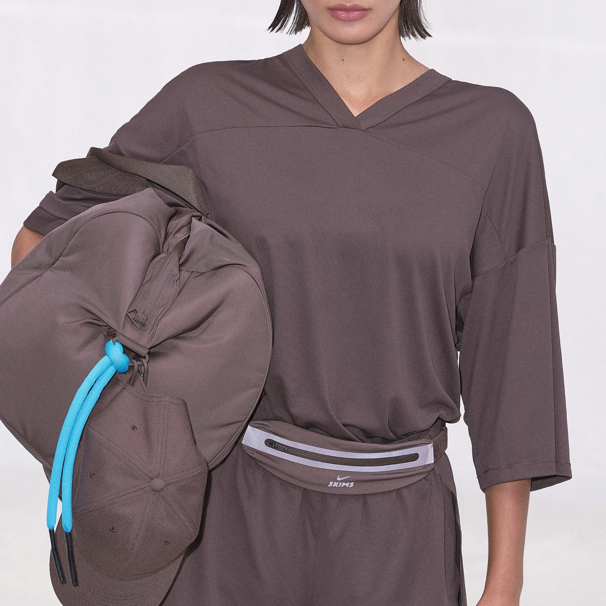 NikeSKIMS AIRY V-NECK OVERSIZED TOP | DARK SEPIA