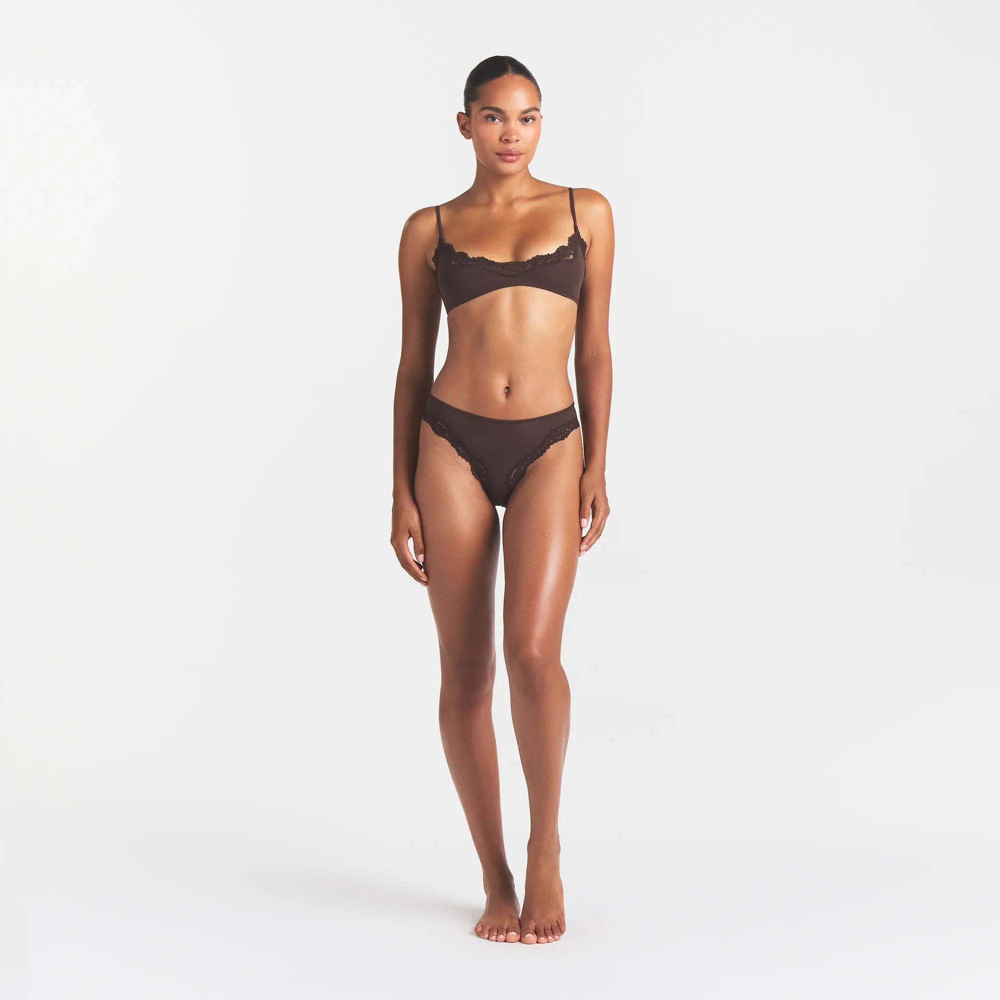 FITS EVERYBODY LACE TANGA | ESPRESSO