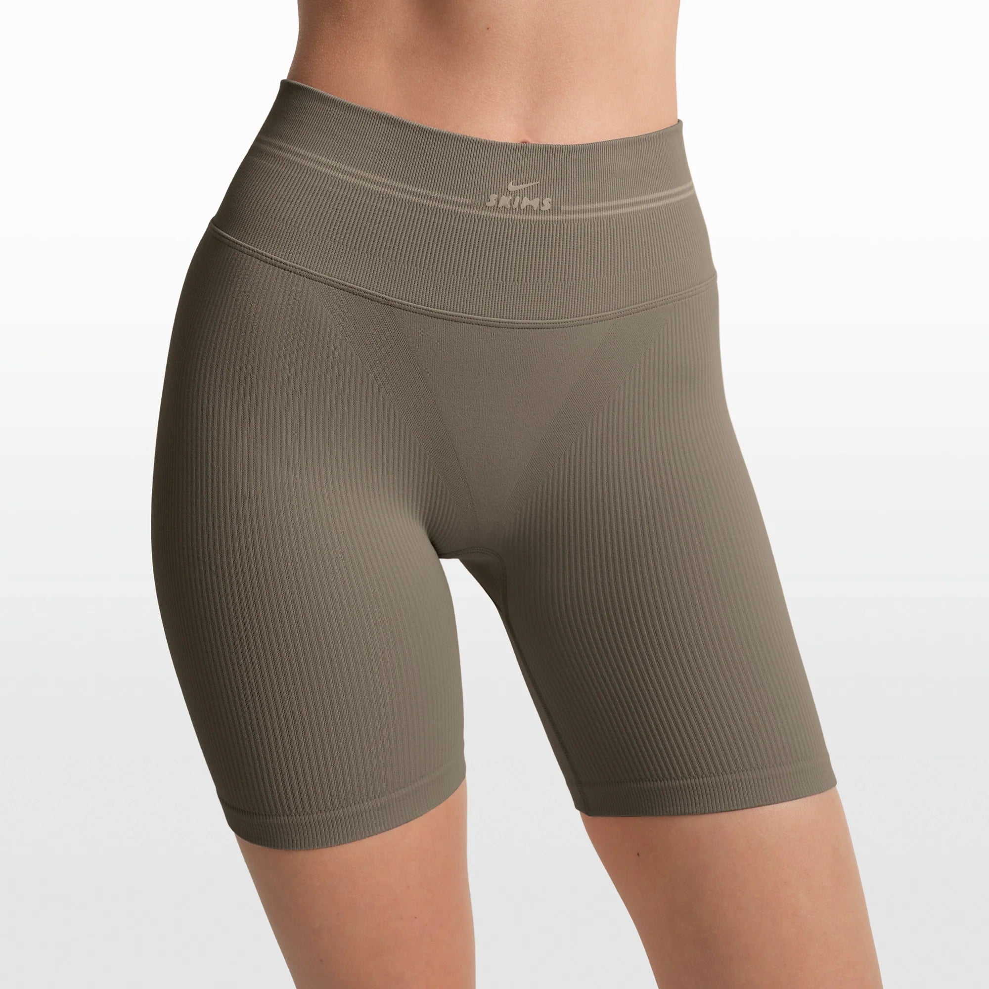NikeSKIMS RIBBED SEAMLESS 5" BIKER SHORT | DUSTY OAKMOSS