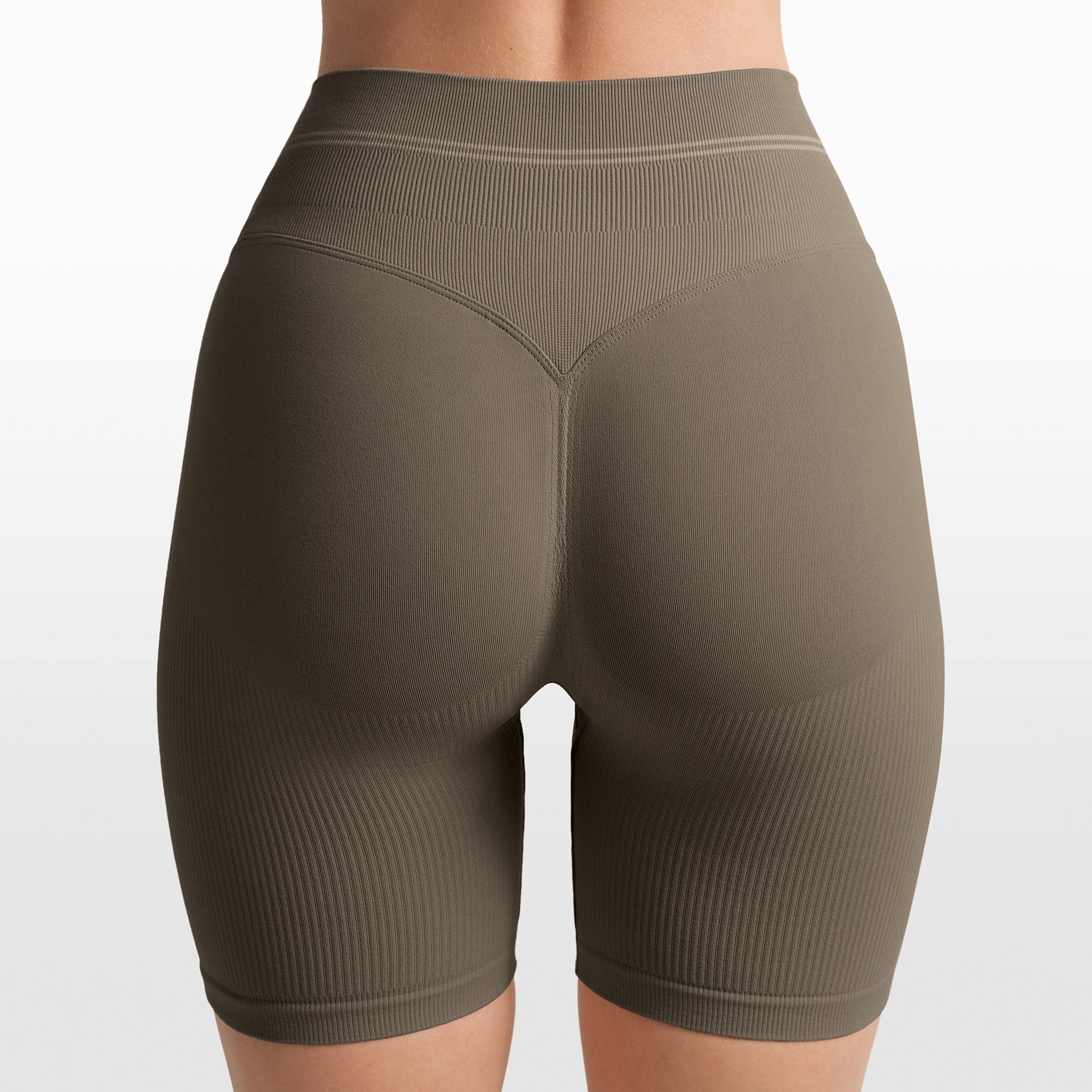 NikeSKIMS RIBBED SEAMLESS 5" BIKER SHORT | DUSTY OAKMOSS