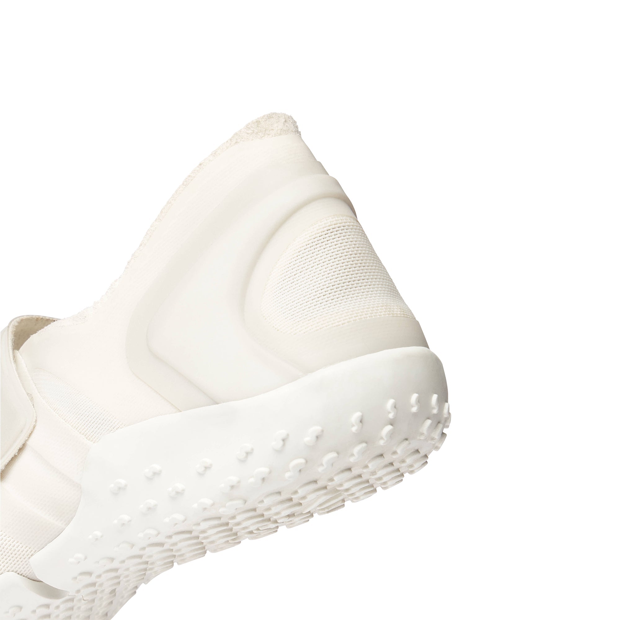 NikeSKIMS FOOTWEAR RIFT MESH | LT BONE