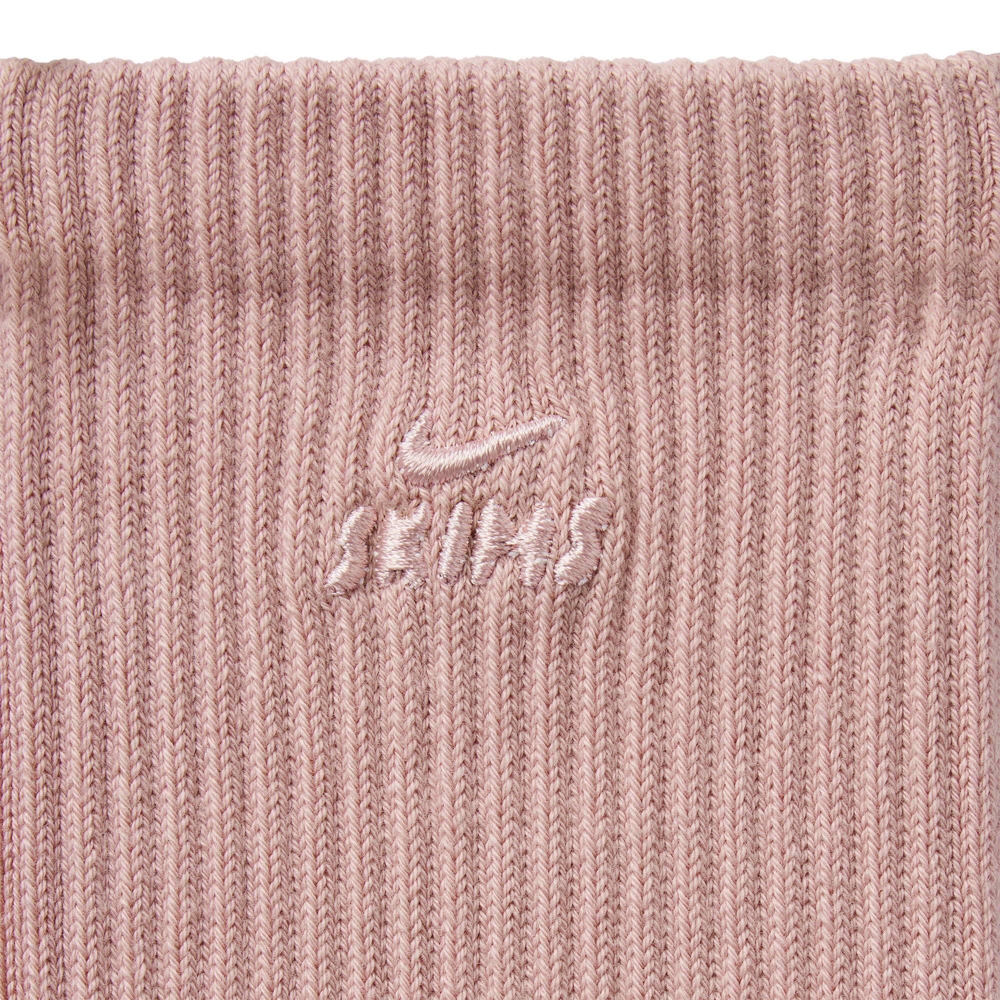 NikeSKIMS ACCESSORIES DRI-FIT™ PILATES GRIP CREW SOCK | HIMALAYAN