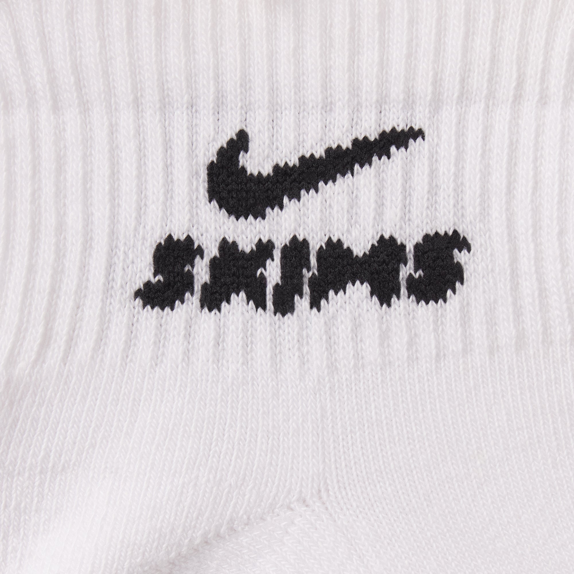 NikeSKIMS ACCESSORIES DRI-FIT™ QUARTER CREW SOCK 3-PACK | SNOW