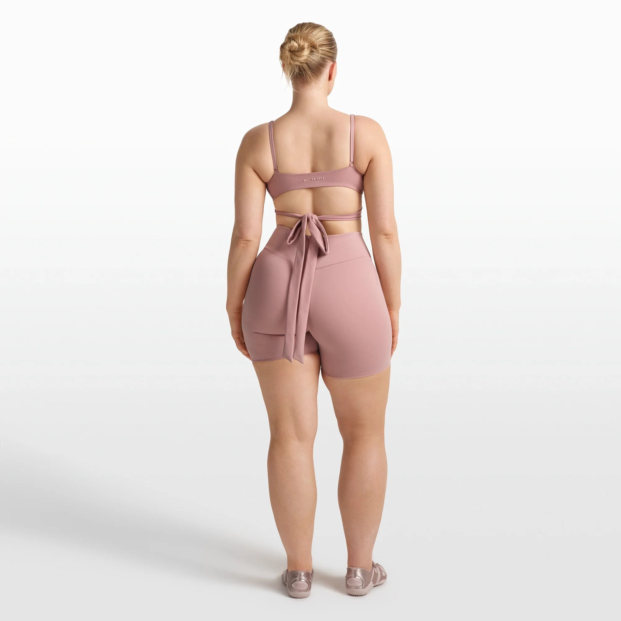NikeSKIMS MATTE WRAP FRONT BRA | HIMALAYAN
