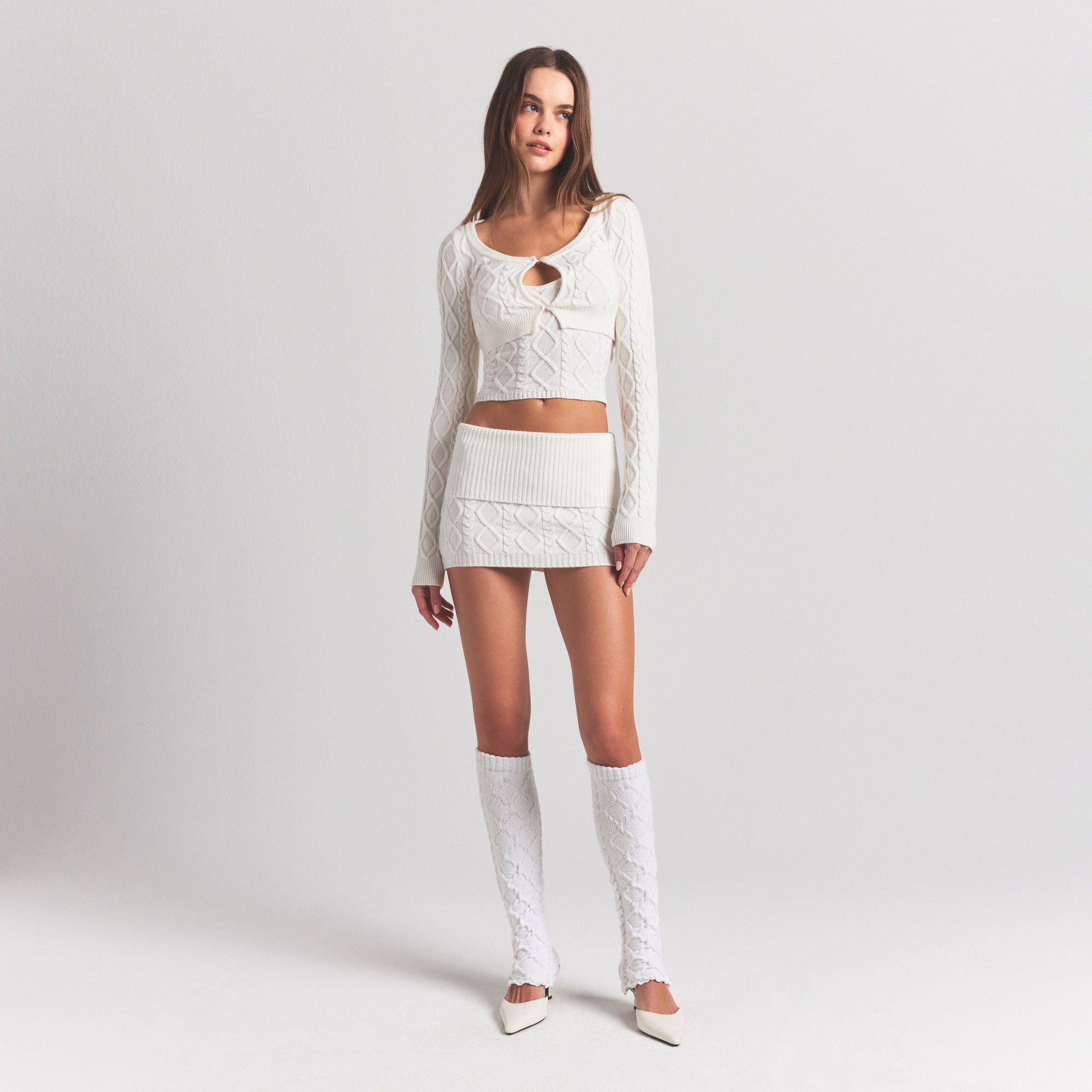 COZY LIGHT CABLE KNIT LEG WARMERS | IVORY