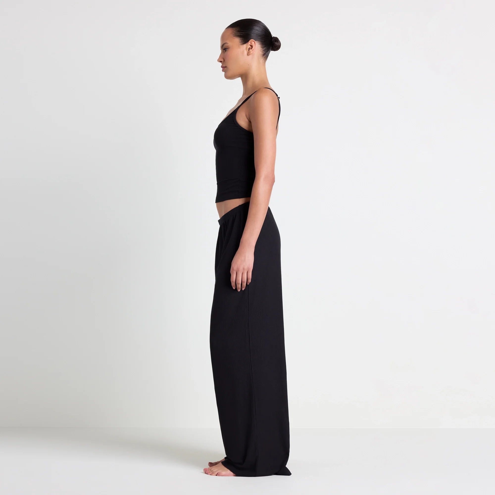 SOFT LOUNGE TANK SLEEP SET | ONYX