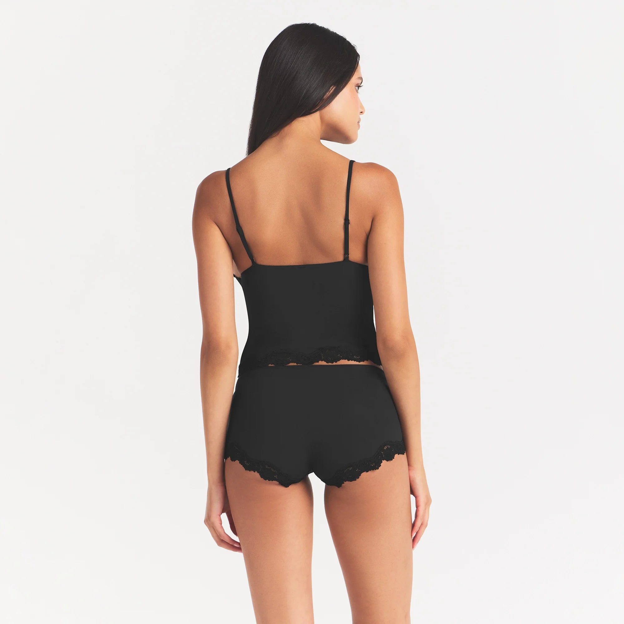 FITS EVERYBODY LACE TRIANGLE CAMI AND BOY SHORT SET | ONYX