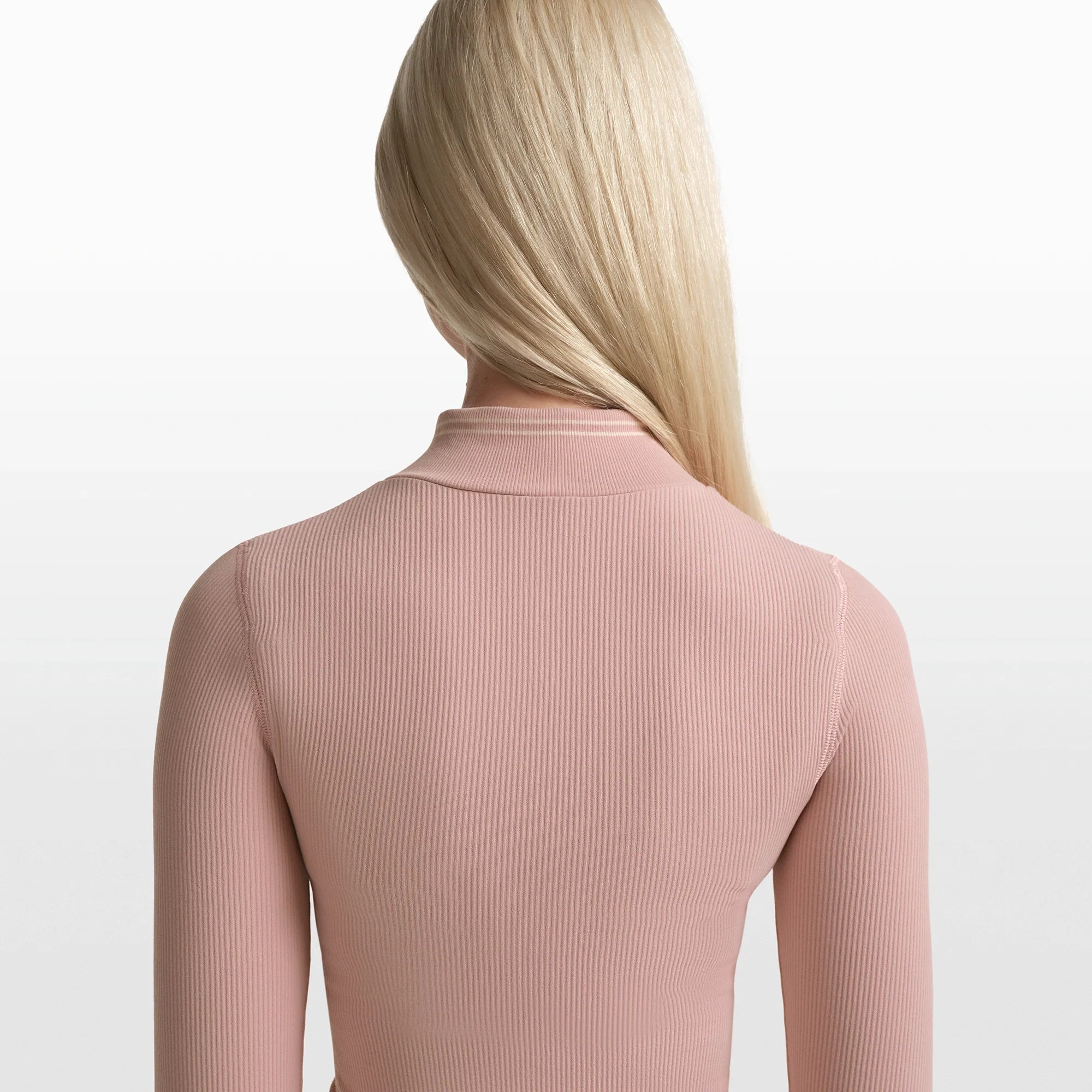 NikeSKIMS RIBBED SEAMLESS ZIP UP CROP JACKET | HIMALAYAN