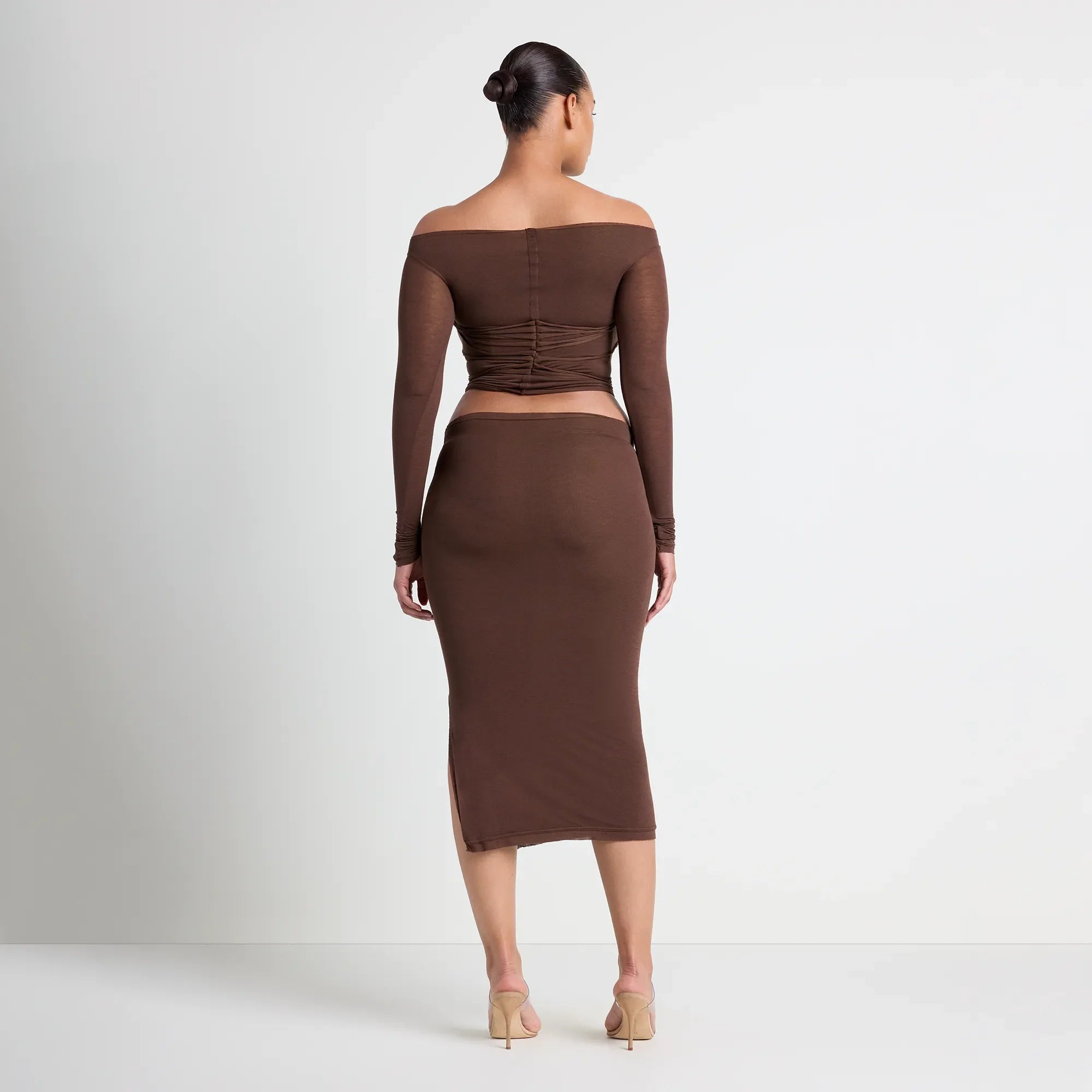VETTESE X SKIMS SHEER MODAL OFF THE SHOULDER TOP | COCOA