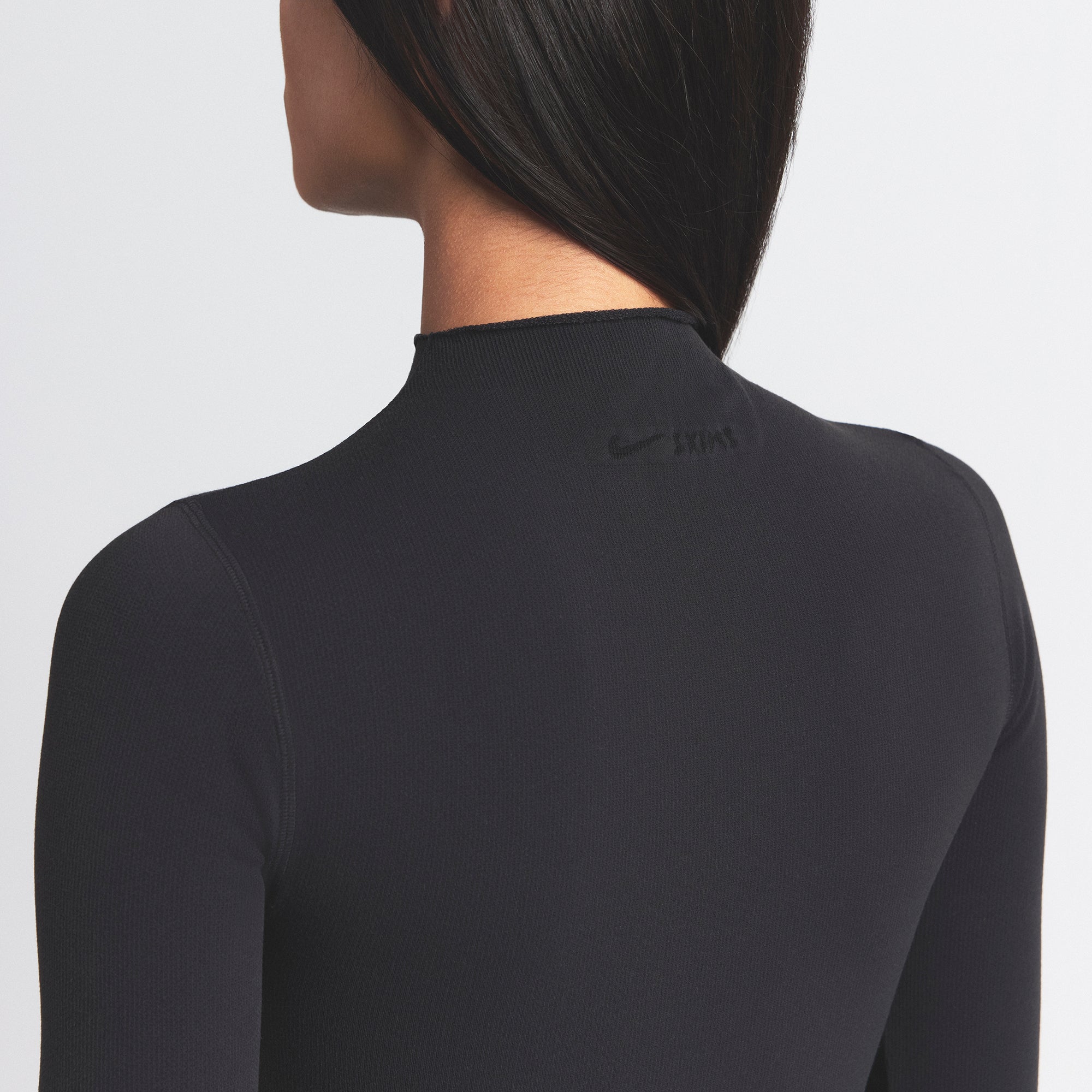 NikeSKIMS VINTAGE SEAMLESS MOCK NECK CROP TOP | OBSIDIAN
