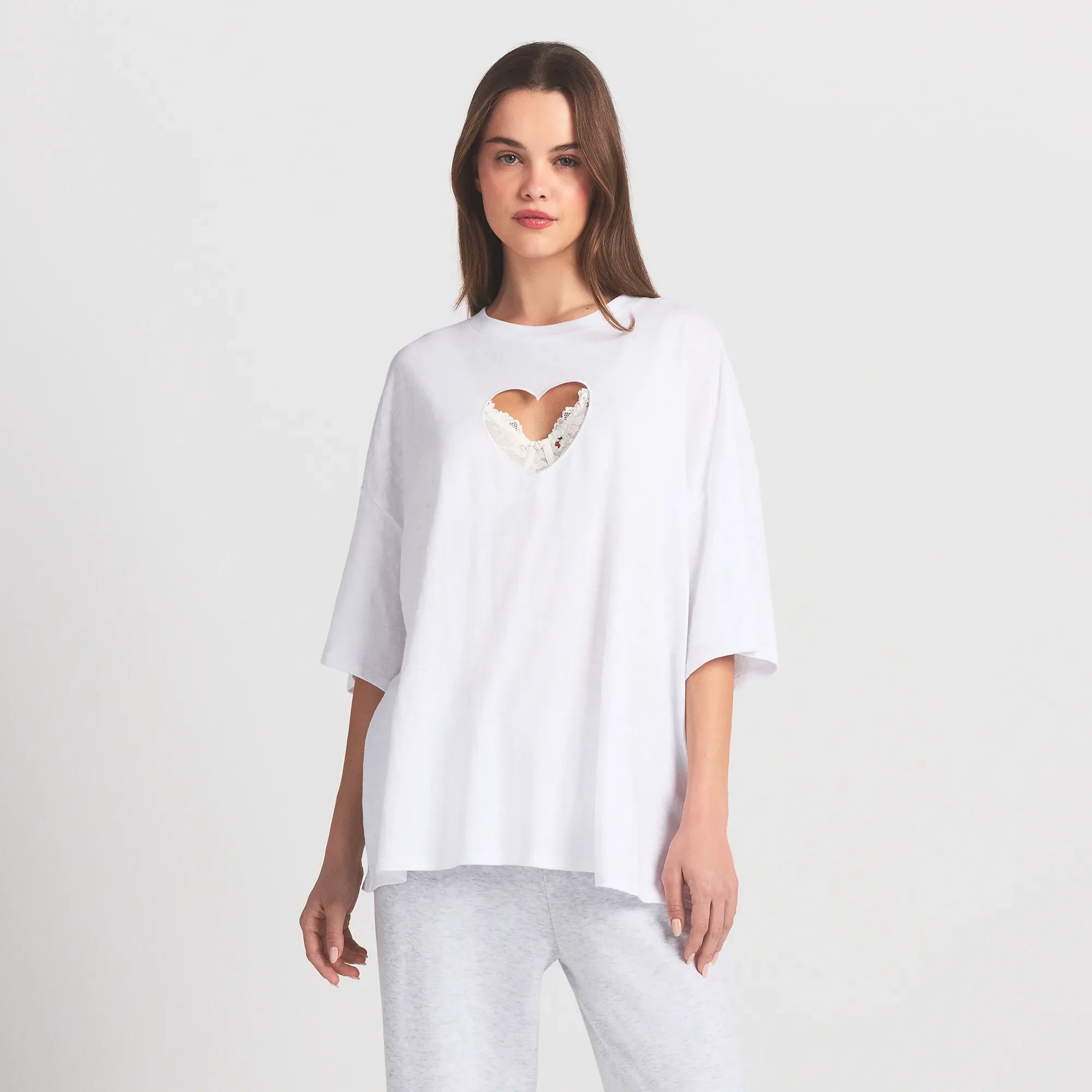 WORN IN JERSEY HEART OVERSIZED T-SHIRT | SNOW